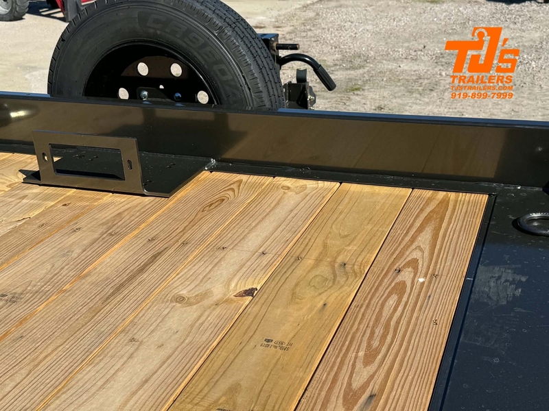 MAXX-D 102x24 H8X Buggy Hauler 16k